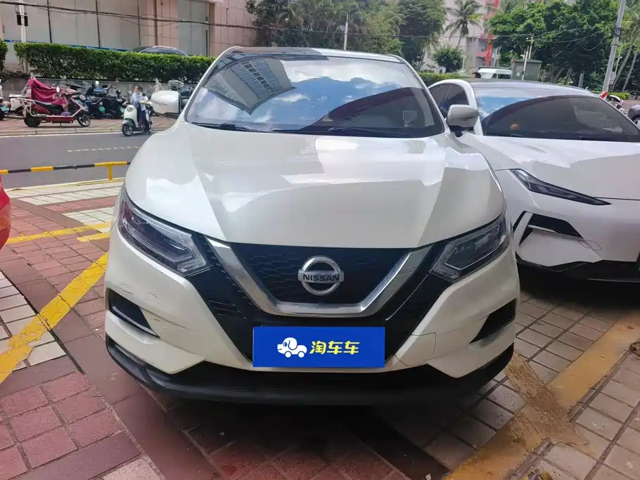 Nissan Qashqai — фото 2
