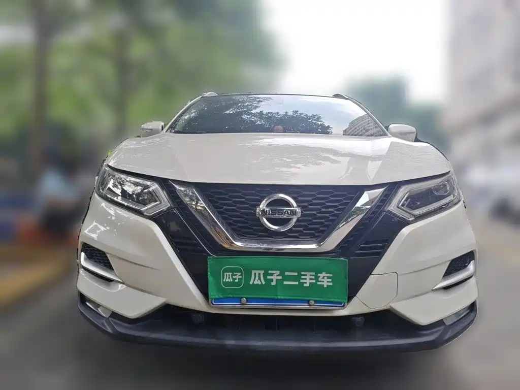 Nissan Qashqai — фото 2