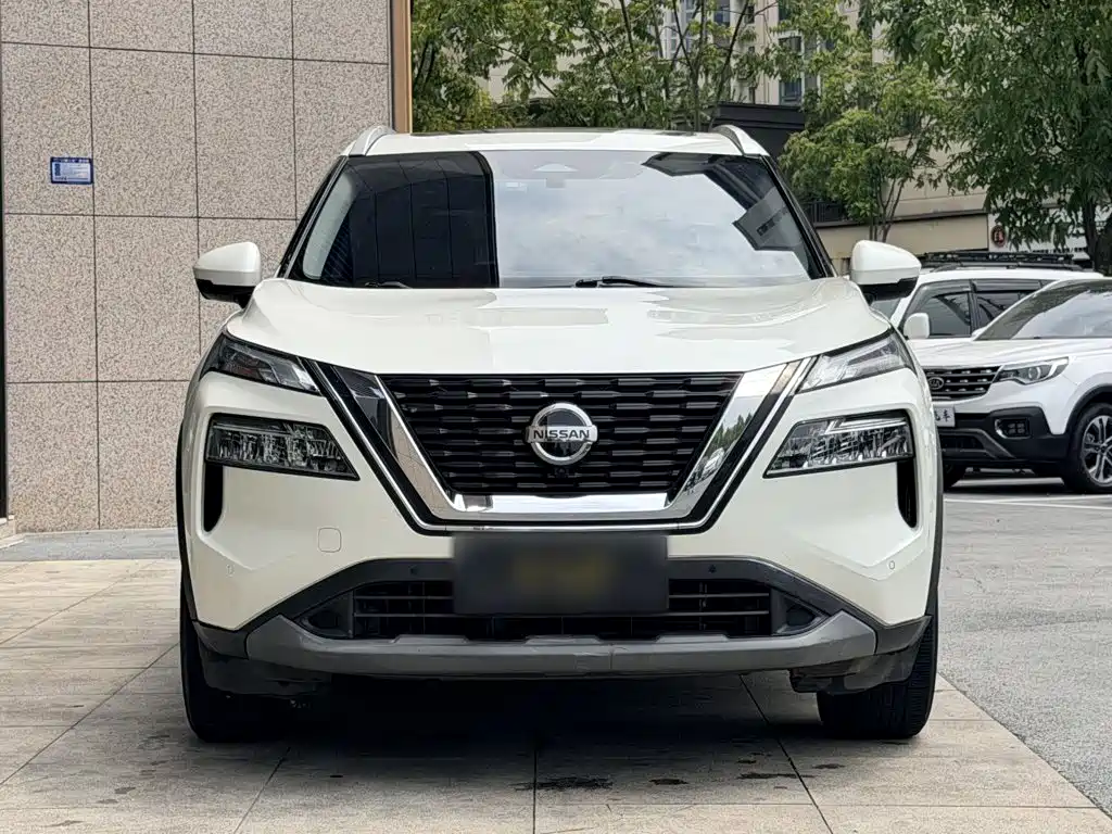 Nissan X-Trail — фото 6
