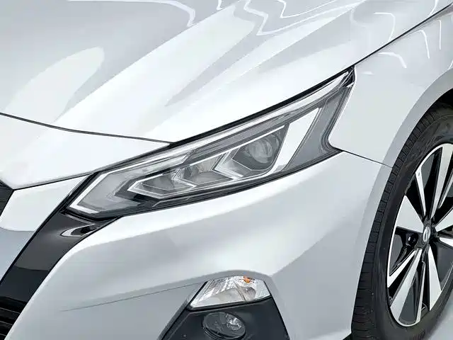 Nissan Teana — фото 19