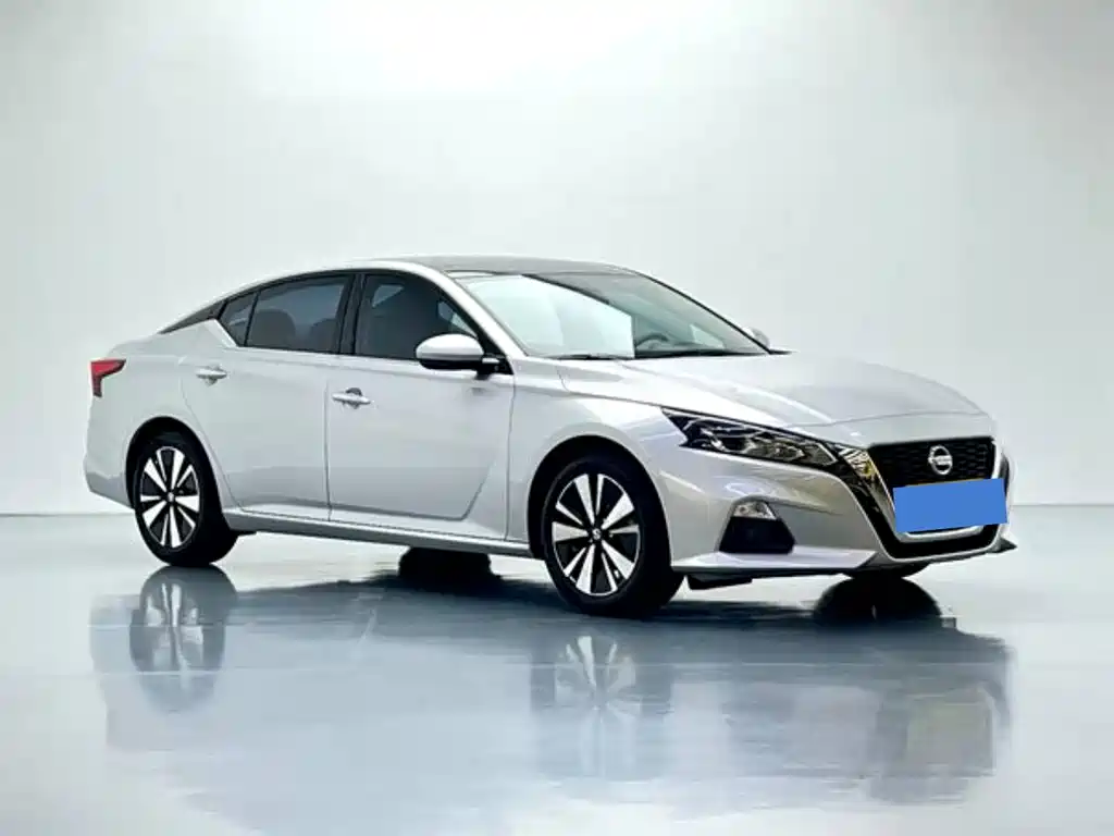 Nissan Teana — фото 3