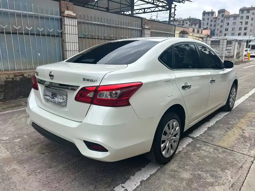 Nissan Sylphy — фото 9