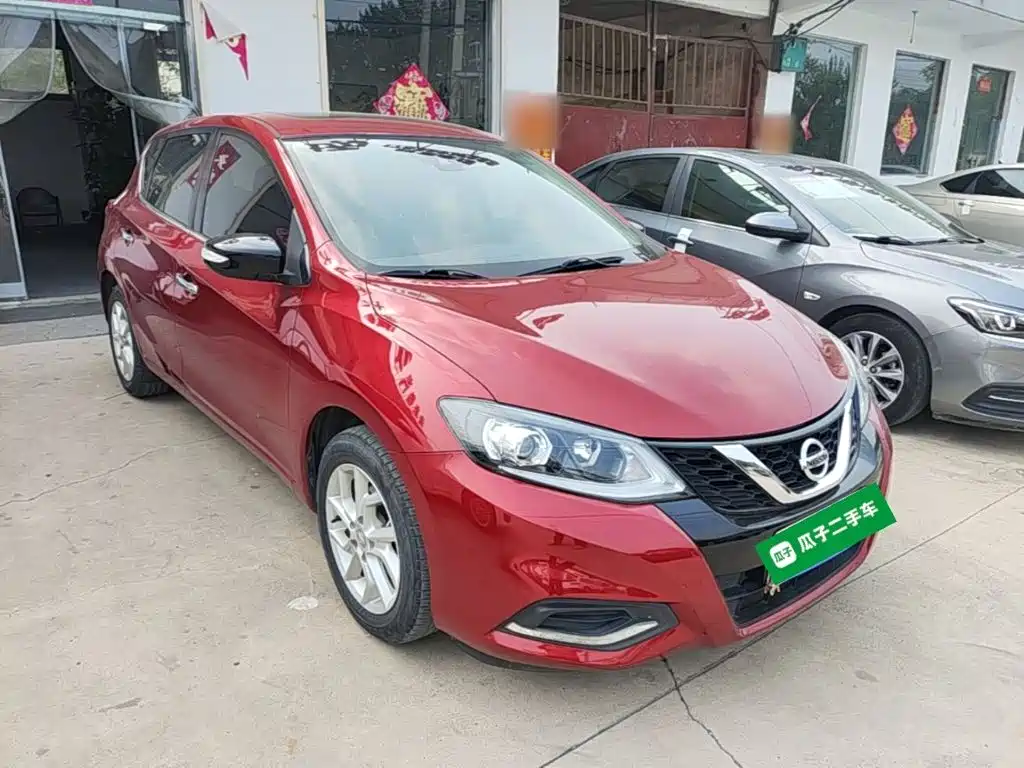 Nissan Tiida — фото 4