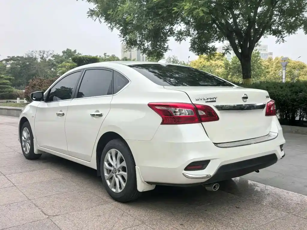 Nissan Sylphy — фото 6