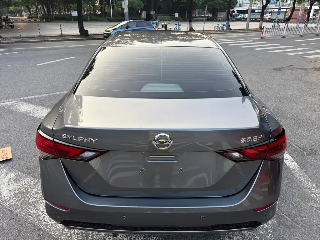 Nissan Sylphy — фото 4