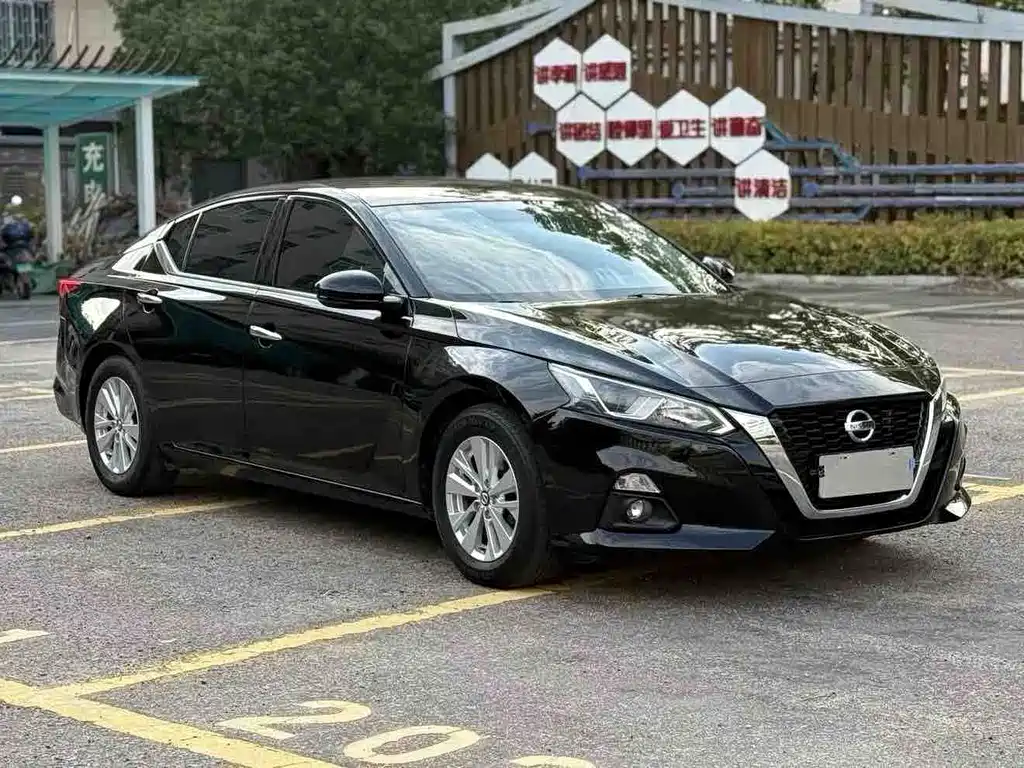 Nissan Teana — фото 3