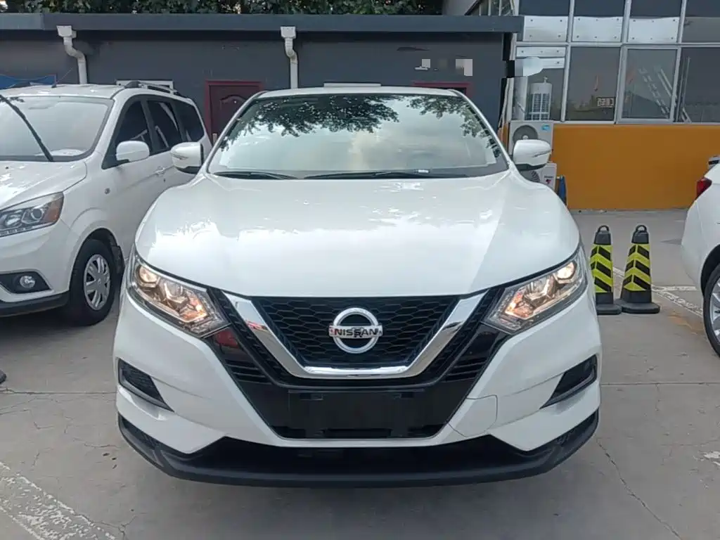 Nissan Qashqai — фото 3