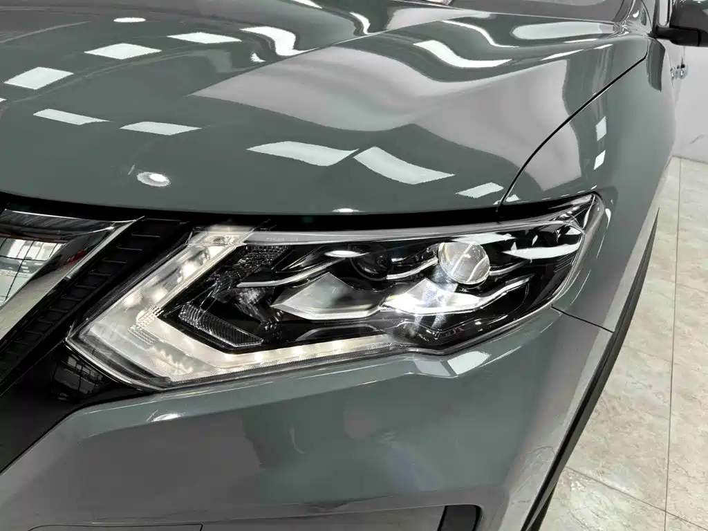 Nissan X-Trail — фото 23