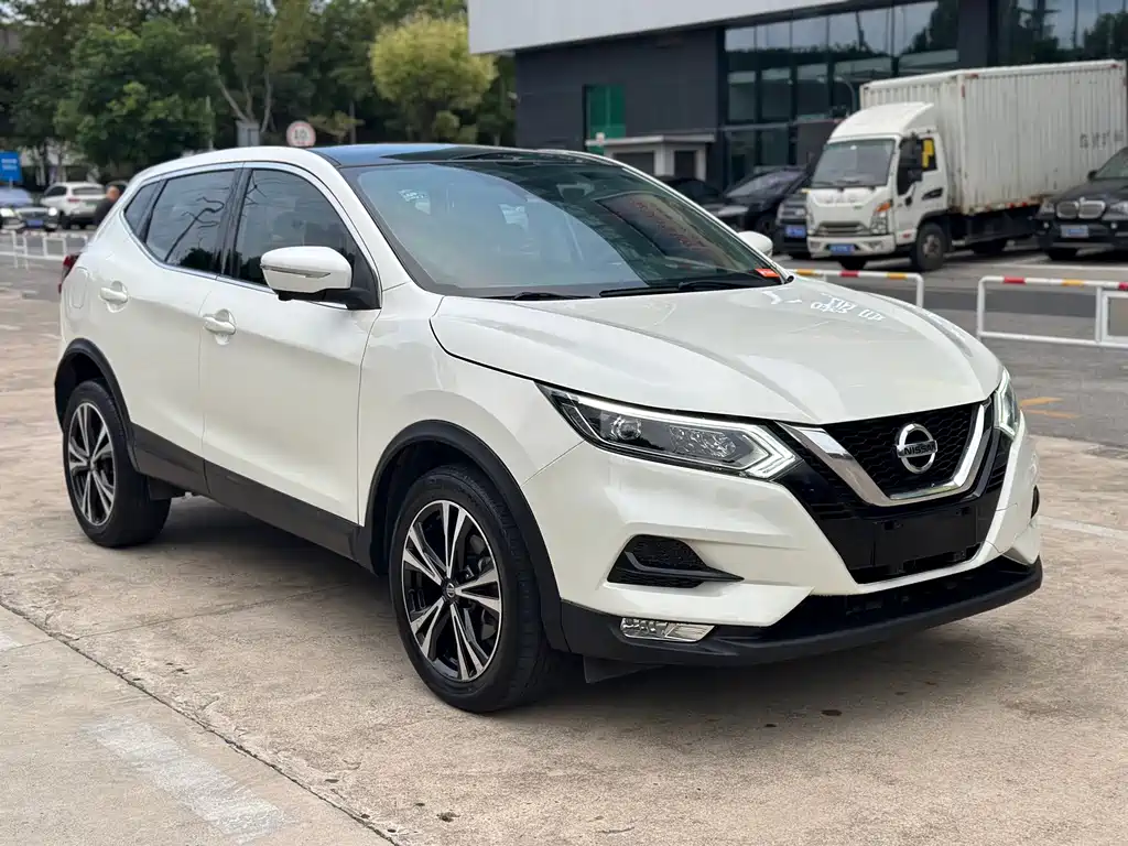 Nissan Qashqai — фото 3