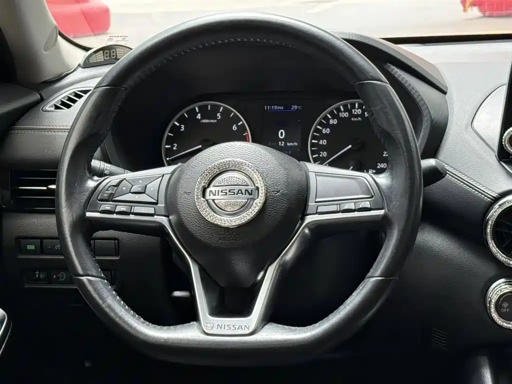 Nissan Sylphy — фото 7