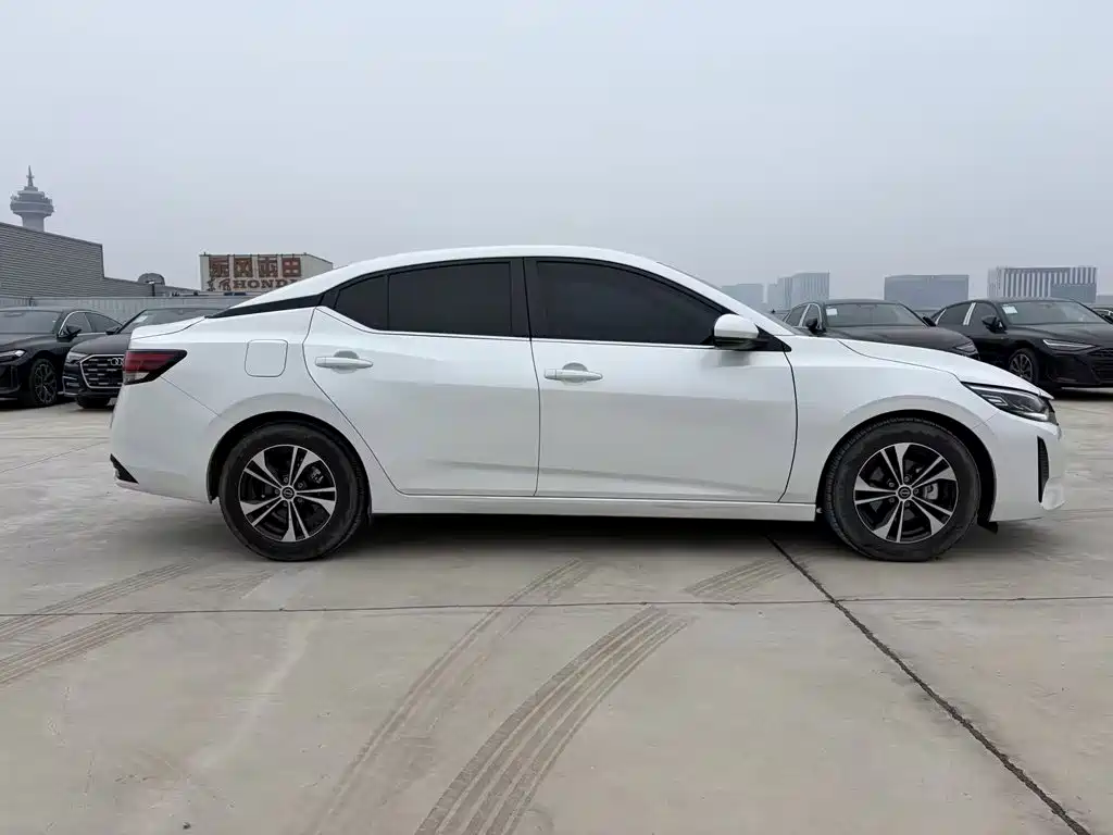 Nissan Sylphy — фото 4