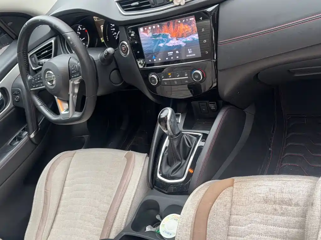 Nissan Qashqai — фото 18