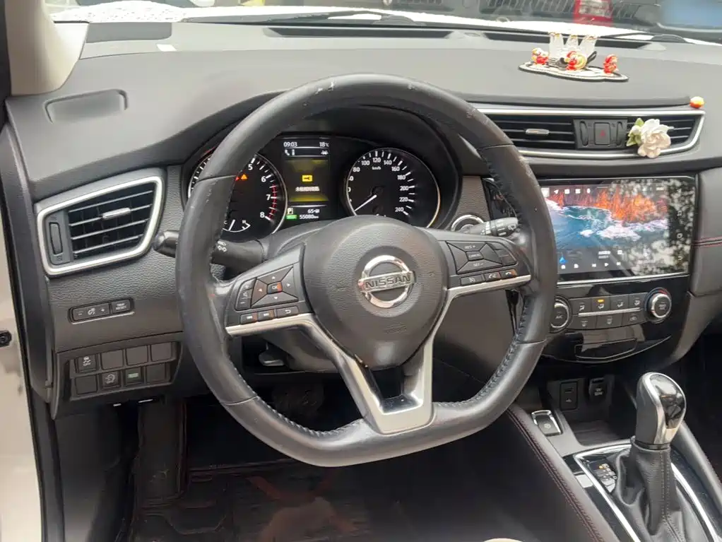Nissan Qashqai — фото 4