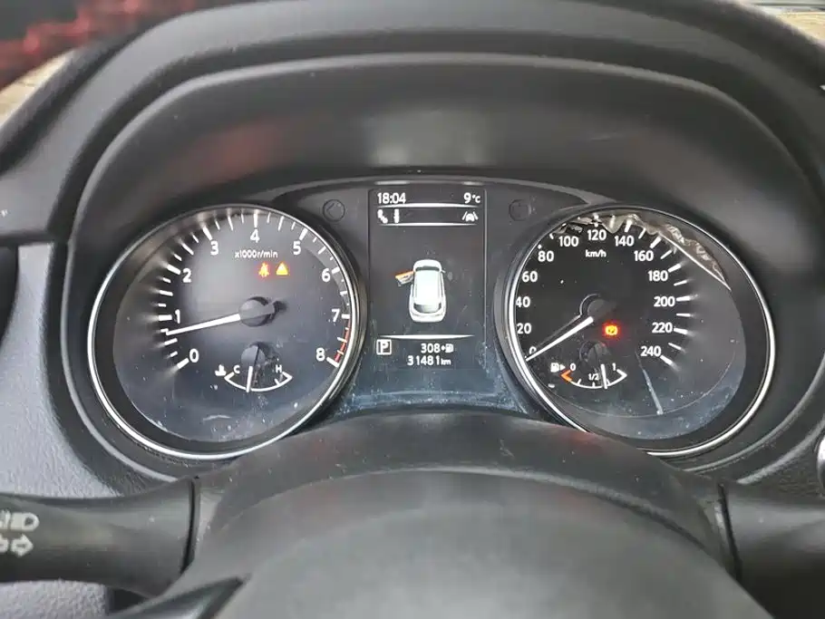 Nissan Qashqai — фото 14