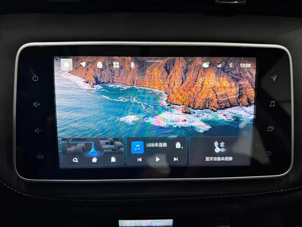 Nissan Kicks — фото 15