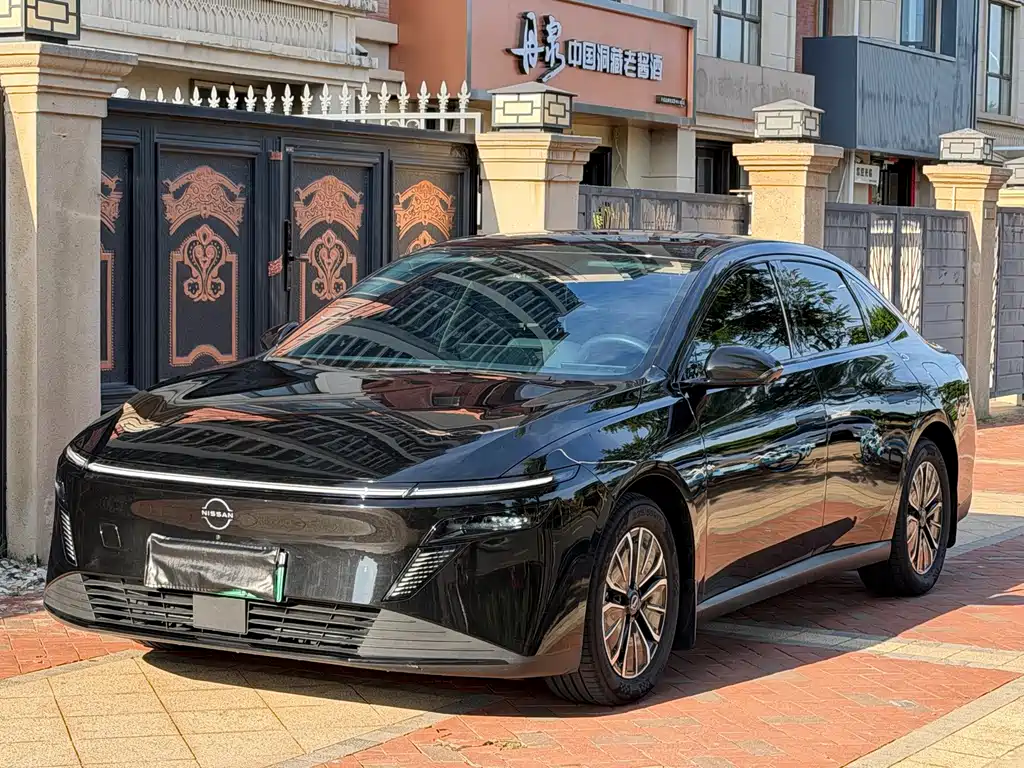 Nissan N6