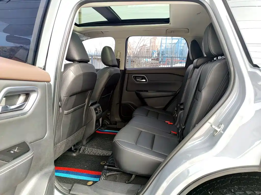 Nissan X-Trail — фото 11