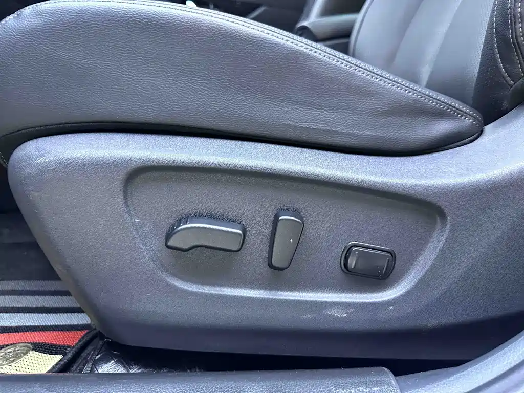 Nissan X-Trail — фото 19