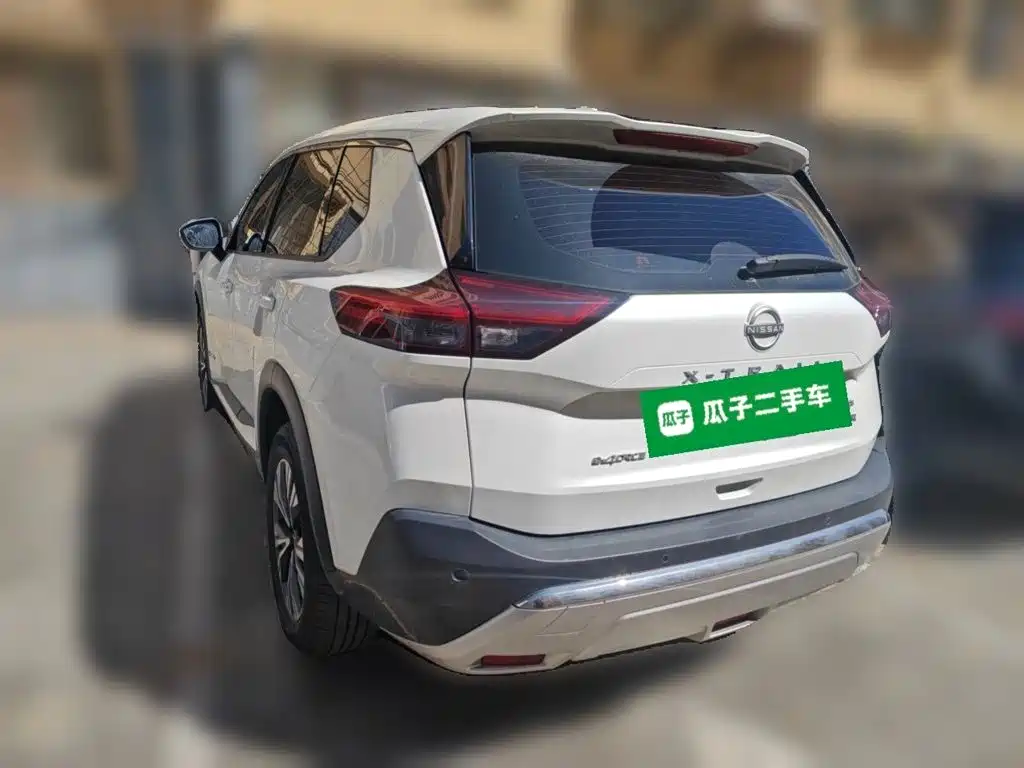 Nissan X-Trail — фото 25