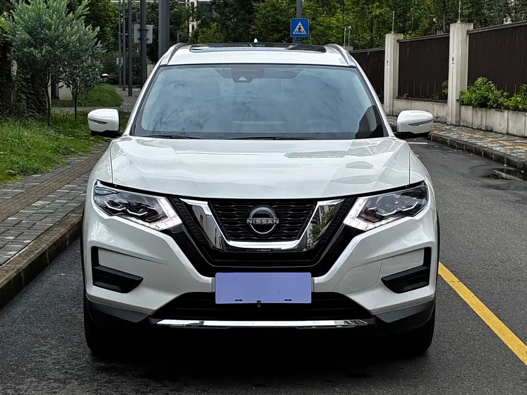 Nissan X-Trail — фото 2