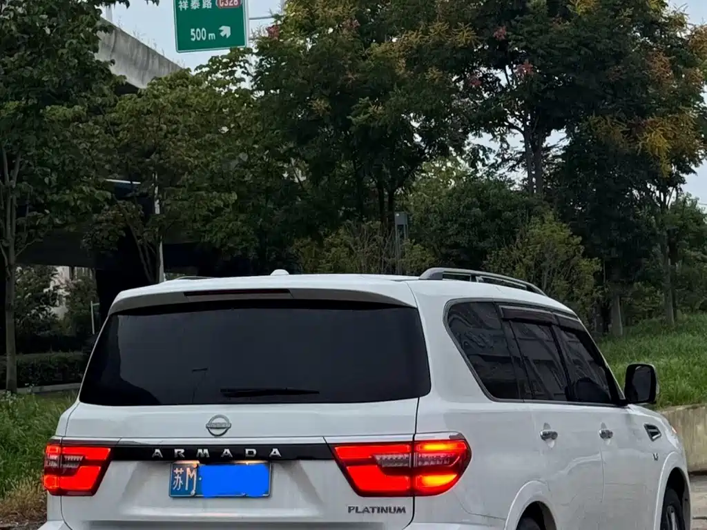 Nissan Patrol — фото 2