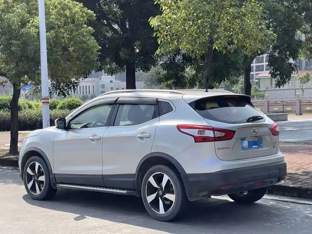Nissan Qashqai — фото 3