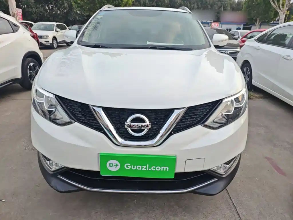Nissan Qashqai — фото 3