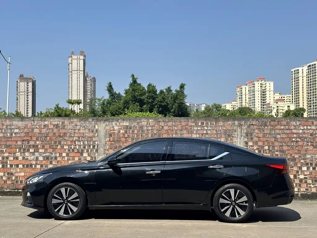 Nissan Teana — фото 23