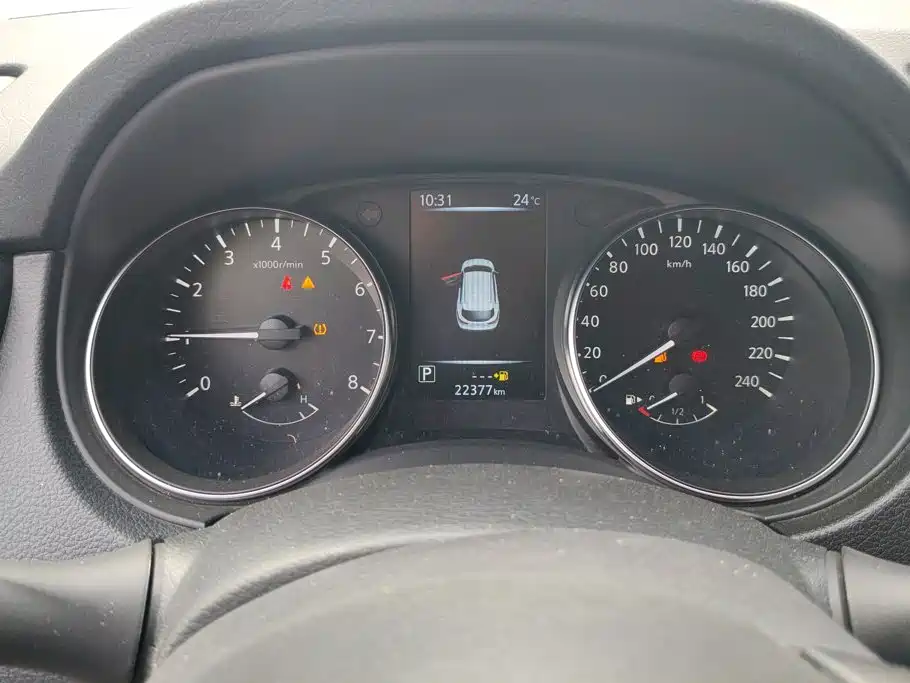 Nissan Qashqai — фото 14
