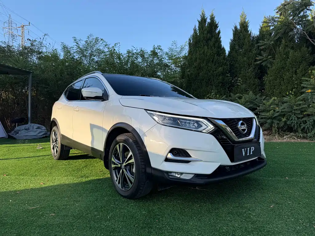 Nissan Qashqai — фото 3