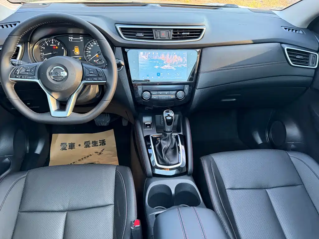 Nissan Qashqai — фото 10