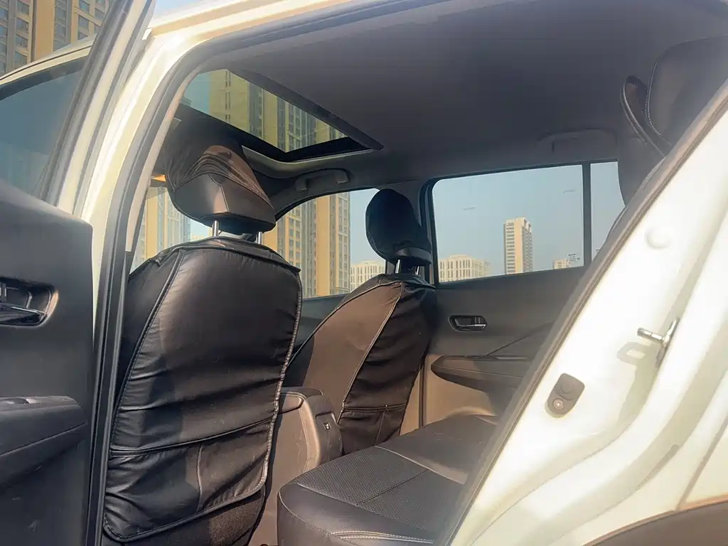 Nissan Kicks — фото 19