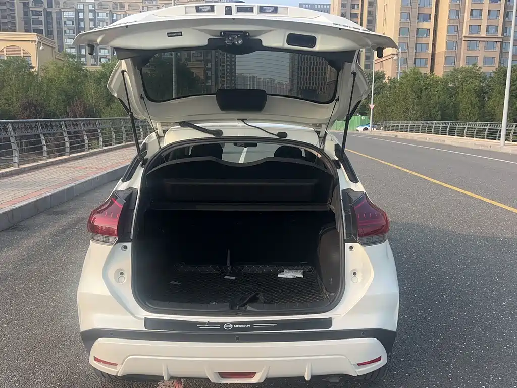Nissan Kicks — фото 20