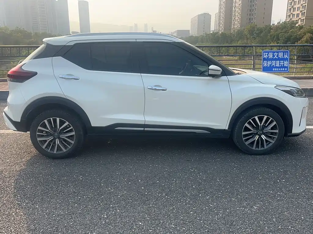 Nissan Kicks — фото 6