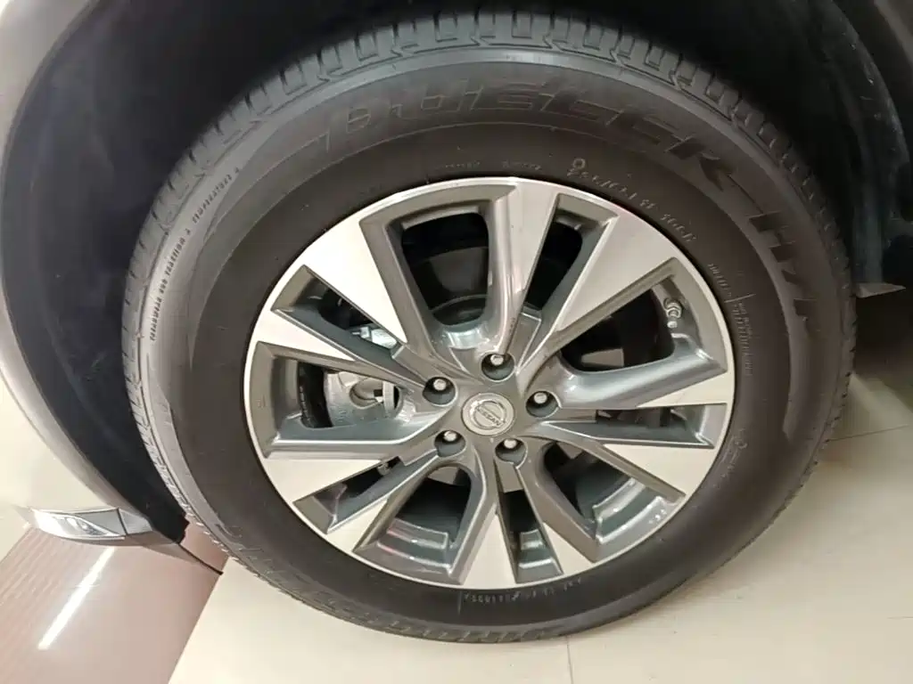 Nissan Murano — фото 23