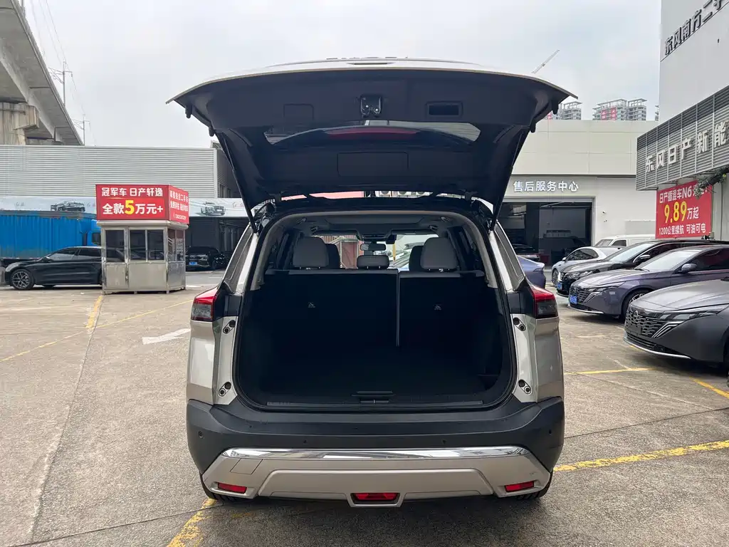 Nissan X-Trail — фото 18