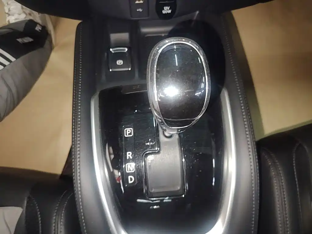 Nissan X-Trail — фото 14