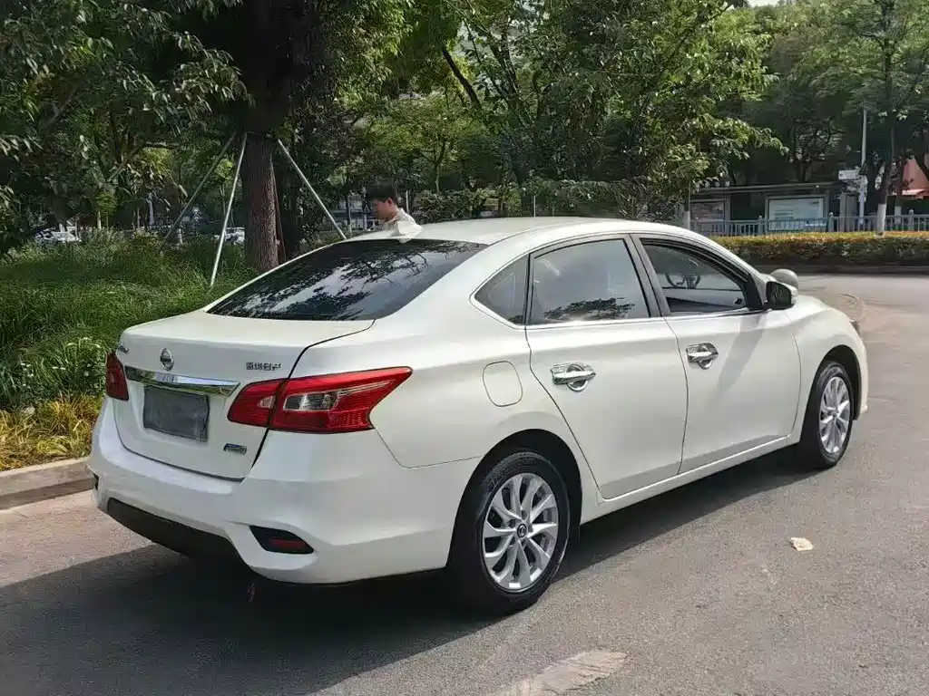 Nissan Sylphy — фото 3