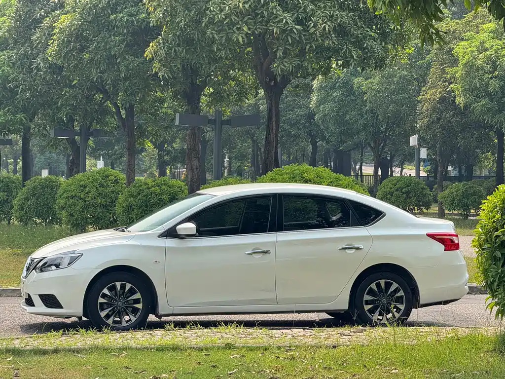 Nissan Sylphy — фото 14