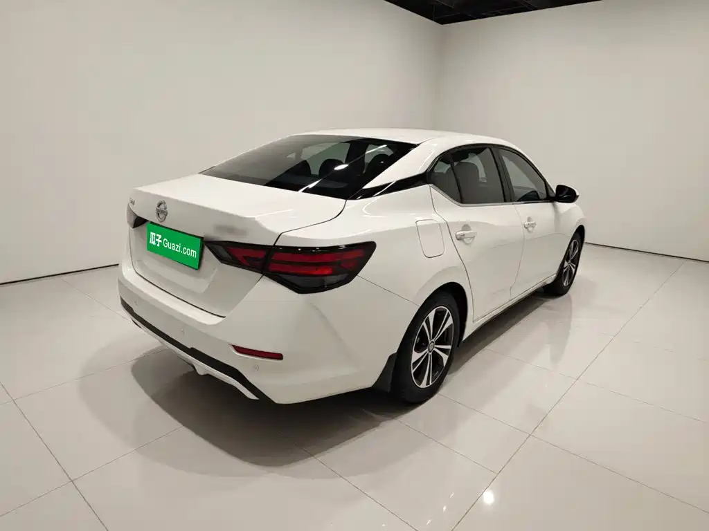 Nissan Sylphy — фото 4