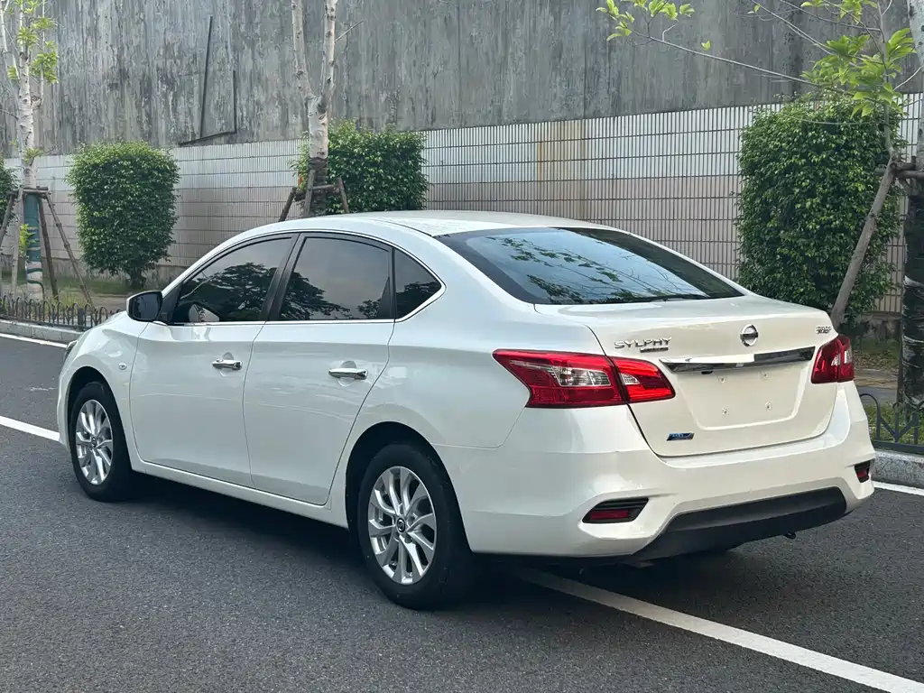 Nissan Sylphy — фото 7