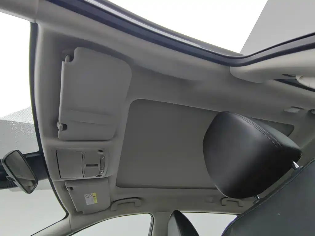 Nissan X-Trail — фото 14