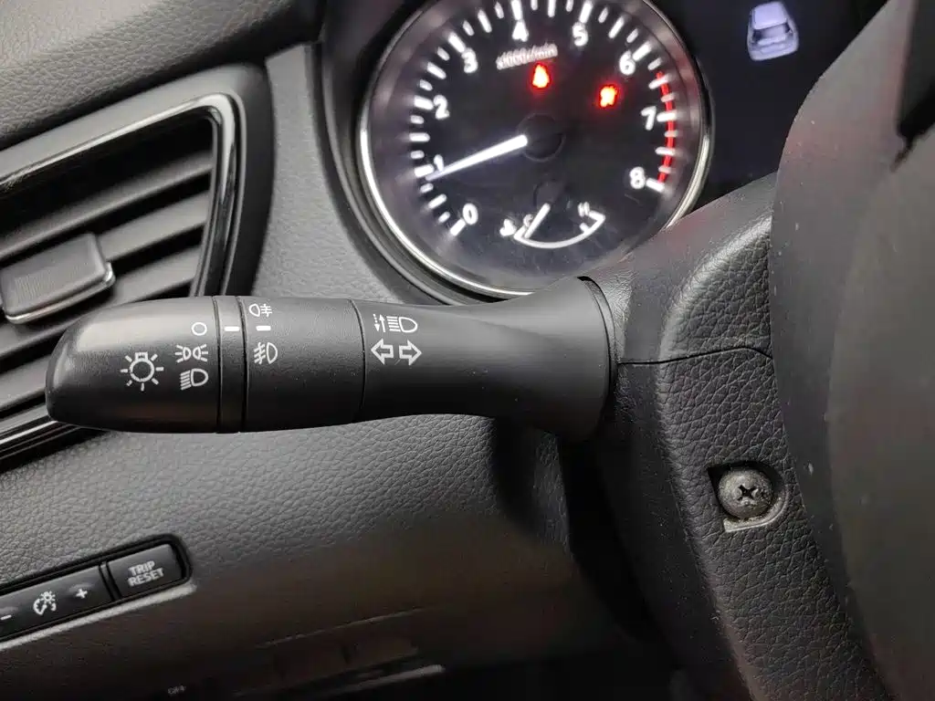 Nissan X-Trail — фото 21