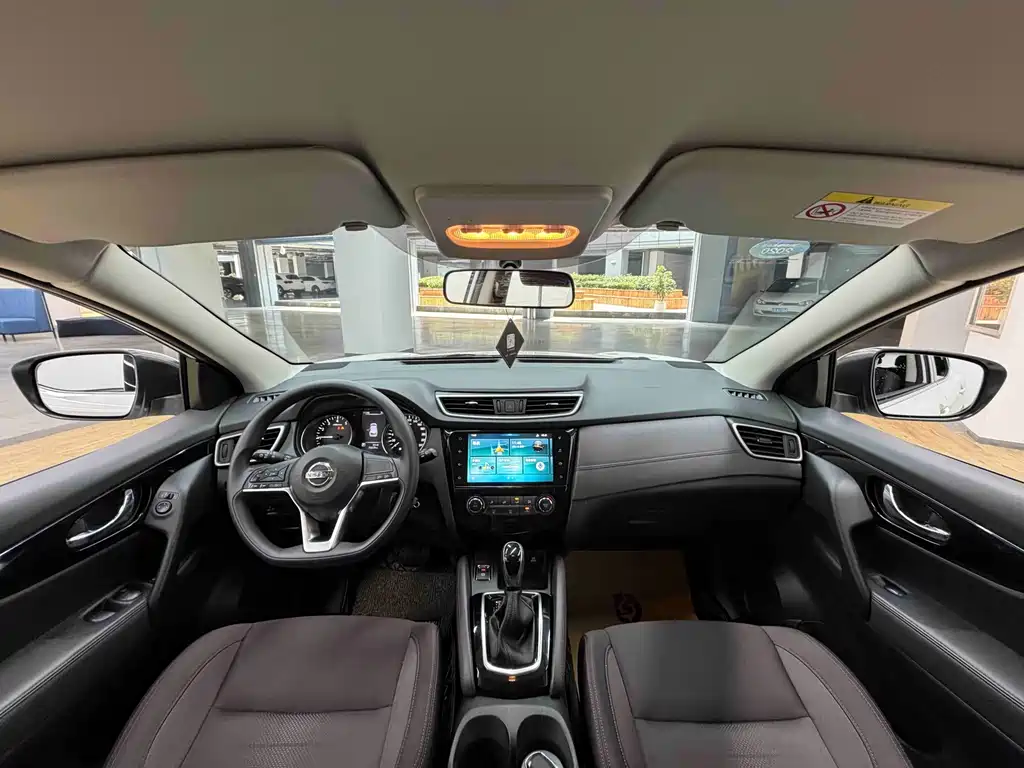 Nissan Qashqai — фото 15