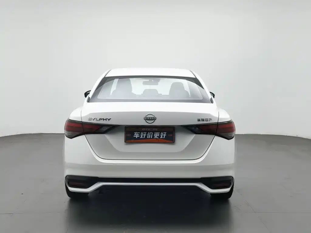 Nissan Sylphy — фото 4