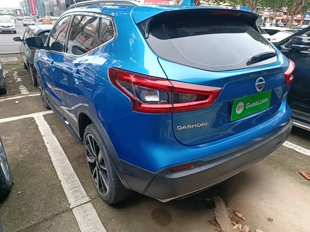 Nissan Qashqai — фото 23