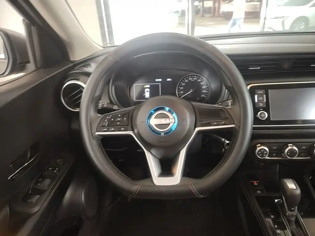 Nissan Kicks — фото 11