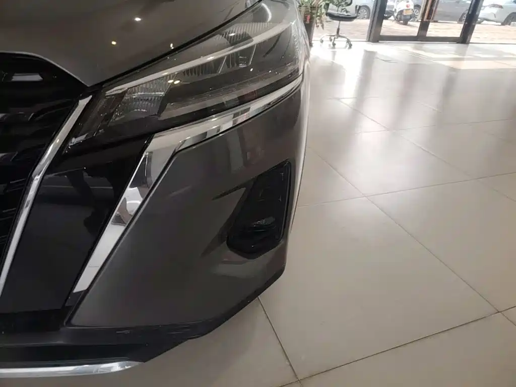 Nissan Kicks — фото 24