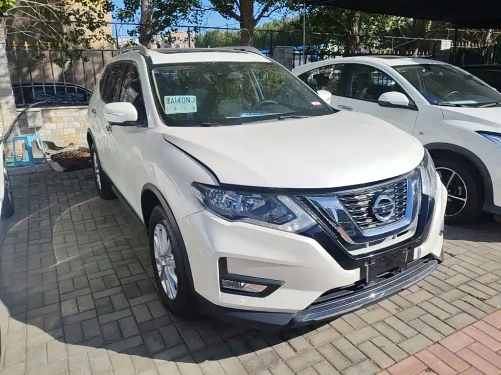 Nissan X-Trail — фото 4