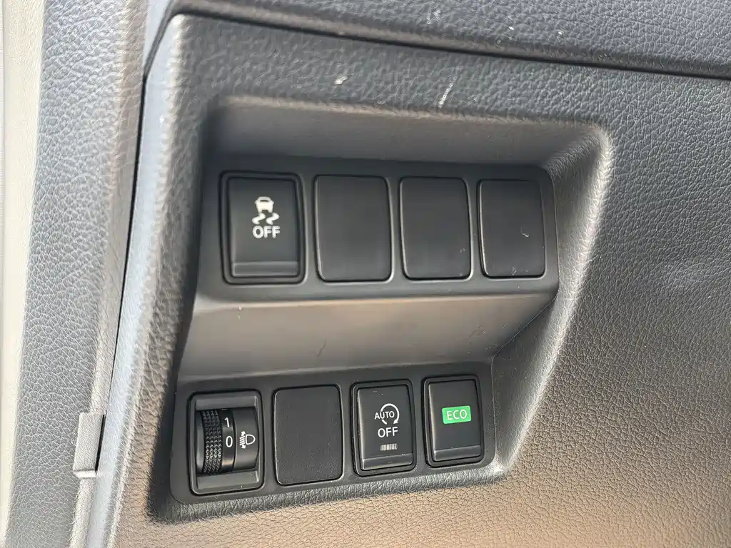 Nissan X-Trail — фото 18